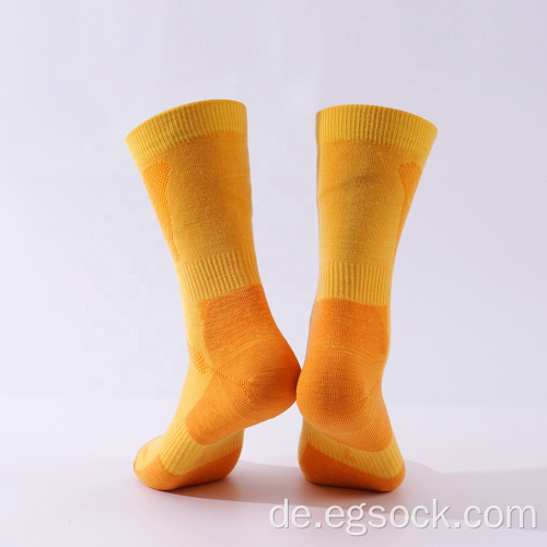 Sportliche Polstersocken für Winter-Merinowolle im Freien